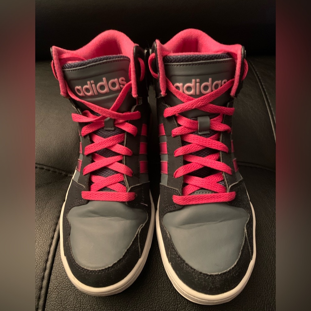 Adidas NEO Basketball Shoes Youth sz 7 BB9TIS Black | Gray | Pink - Picture 2 of 10